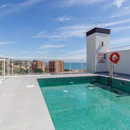 アパート Malagueta Miramar With Shared Pool By Caleta Homes マラガ